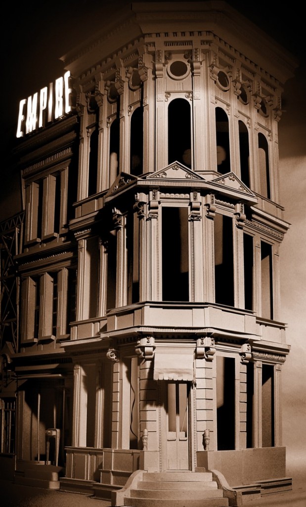 D_AgdagThe_Empire_Building-640x1058