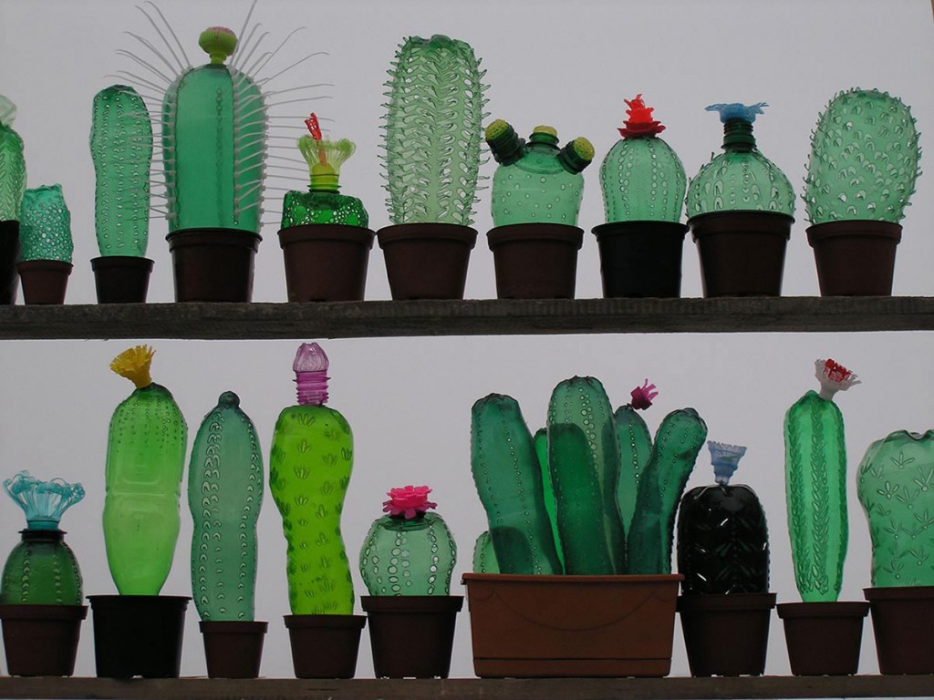 sculptures made from repurposed PET plastic -- http://design-milk.com/sculptures-made-repurposed-pet-plastic-bottles/